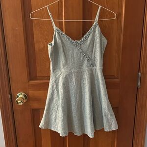 Trixxi dress. Size small